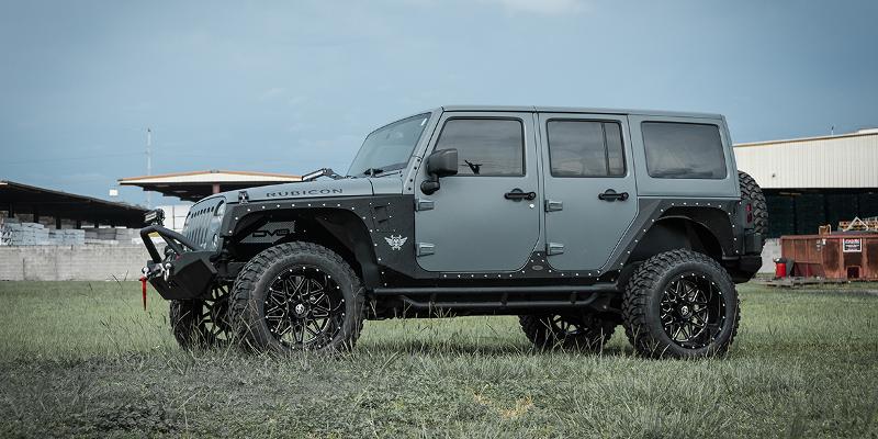  Jeep Wrangler with XF Off-Road XF-211